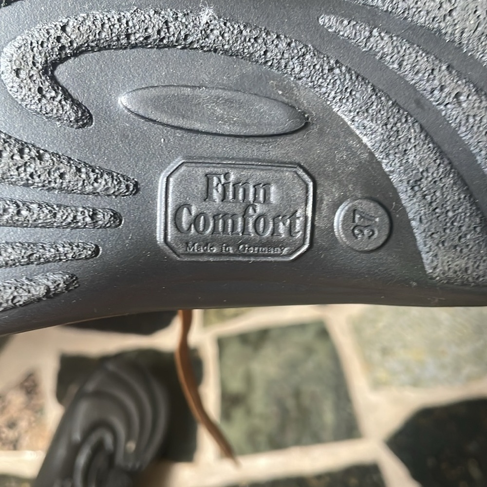 Finn Comfort Ikebukuro Sneaker Made in Germany
Brown Size 37 - Picture 9 of 13